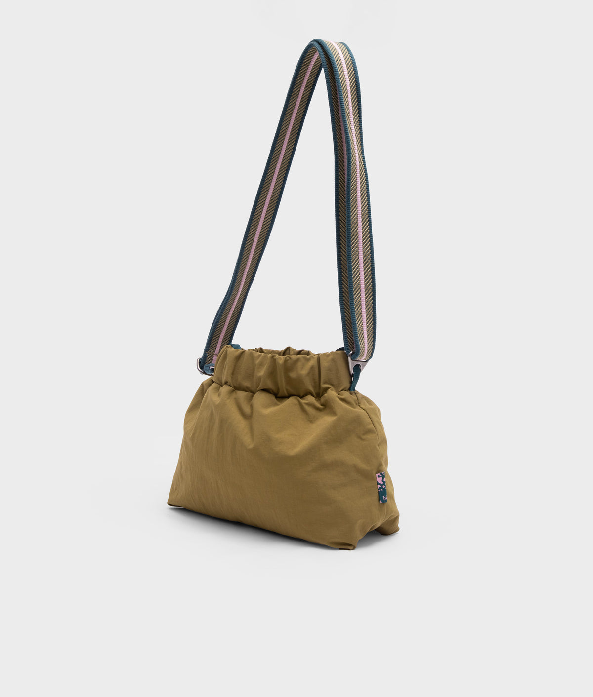 | Colour: Olive