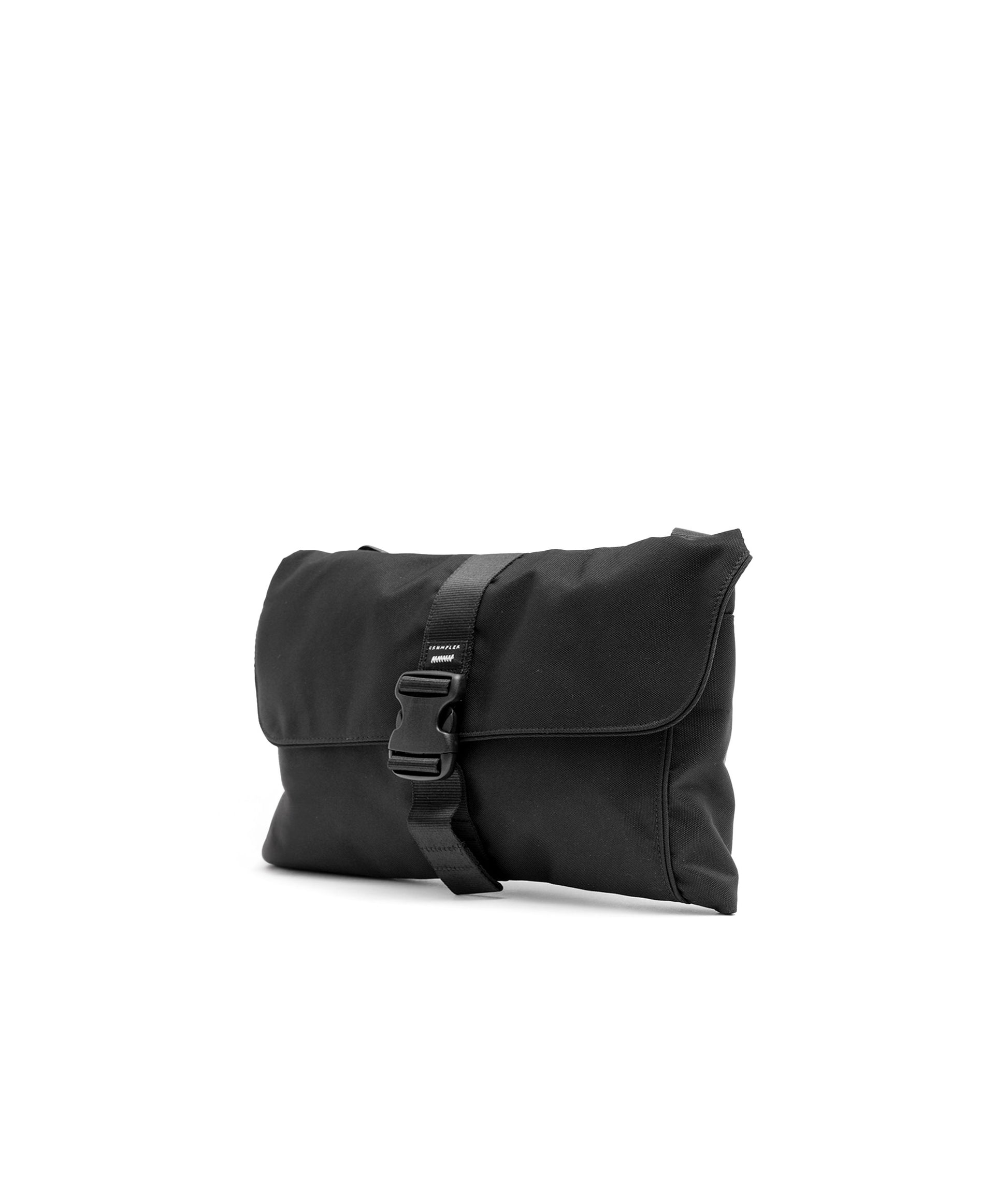 | Colour: Black