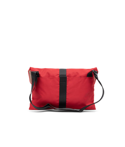 | Colour: Red