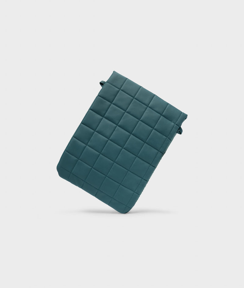 | Colour: Indigo