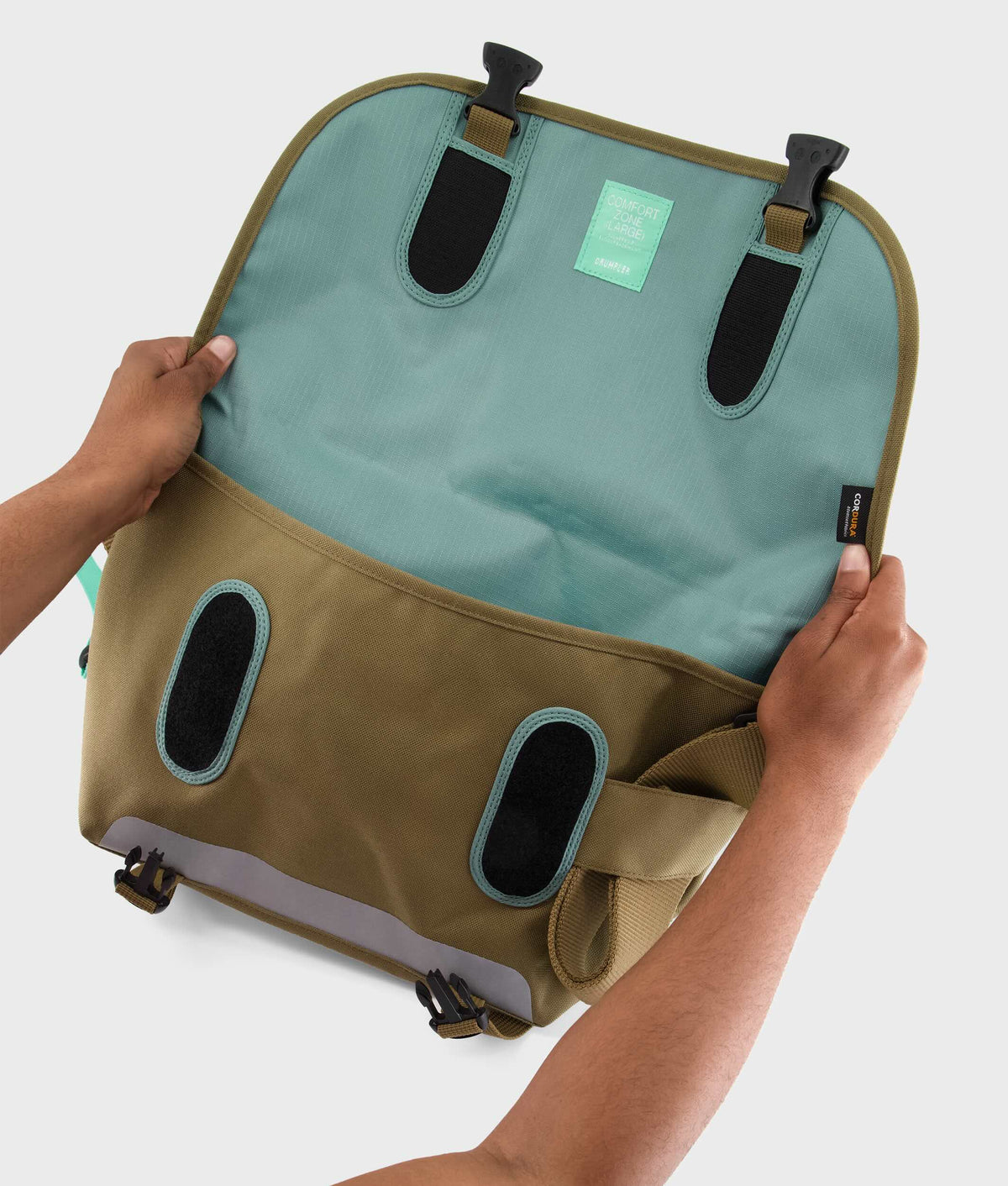 | Colour: Olive