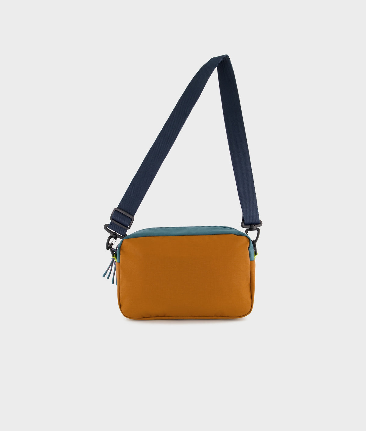 | Colour: Camel Splice