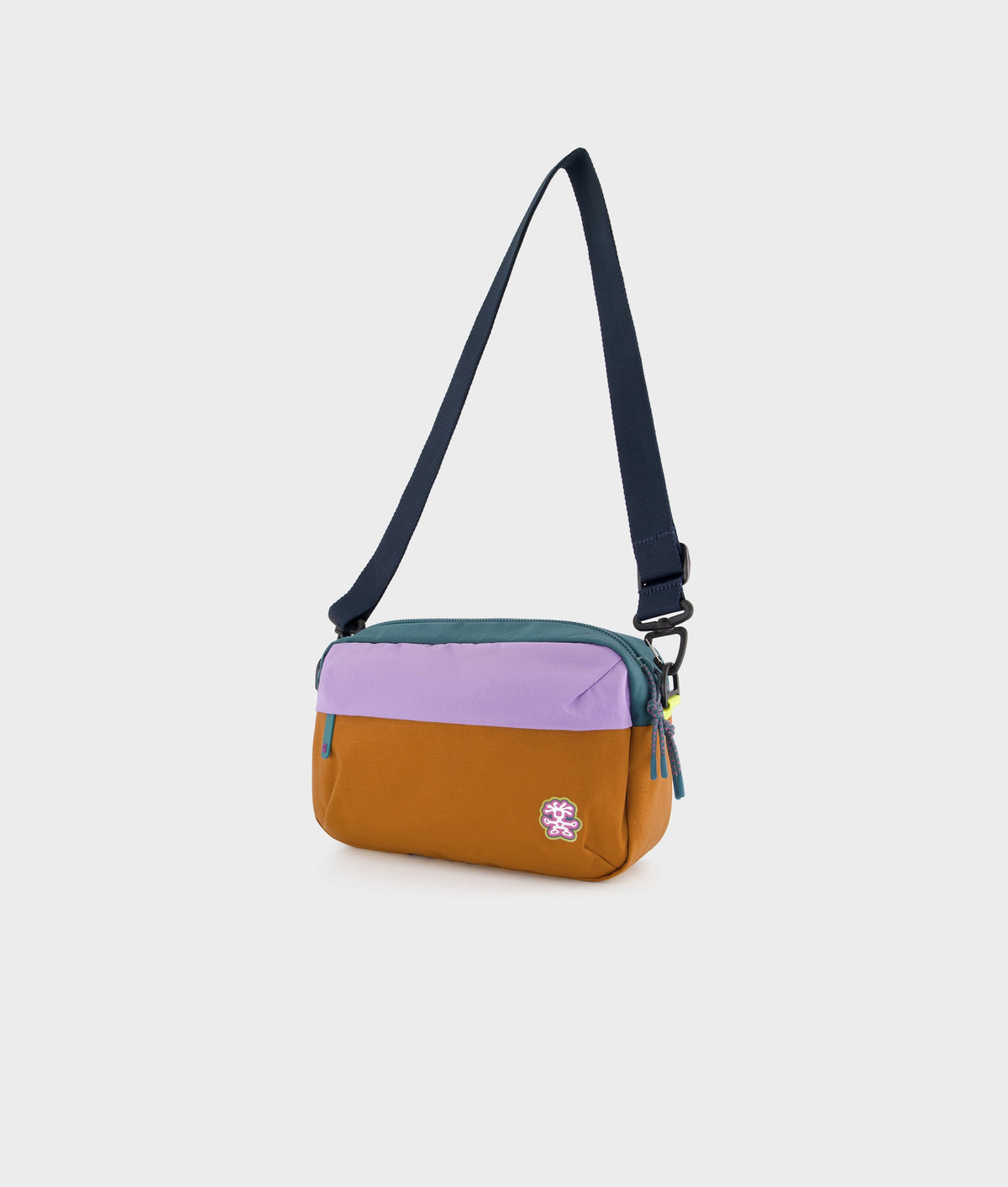 | Colour: Camel Splice