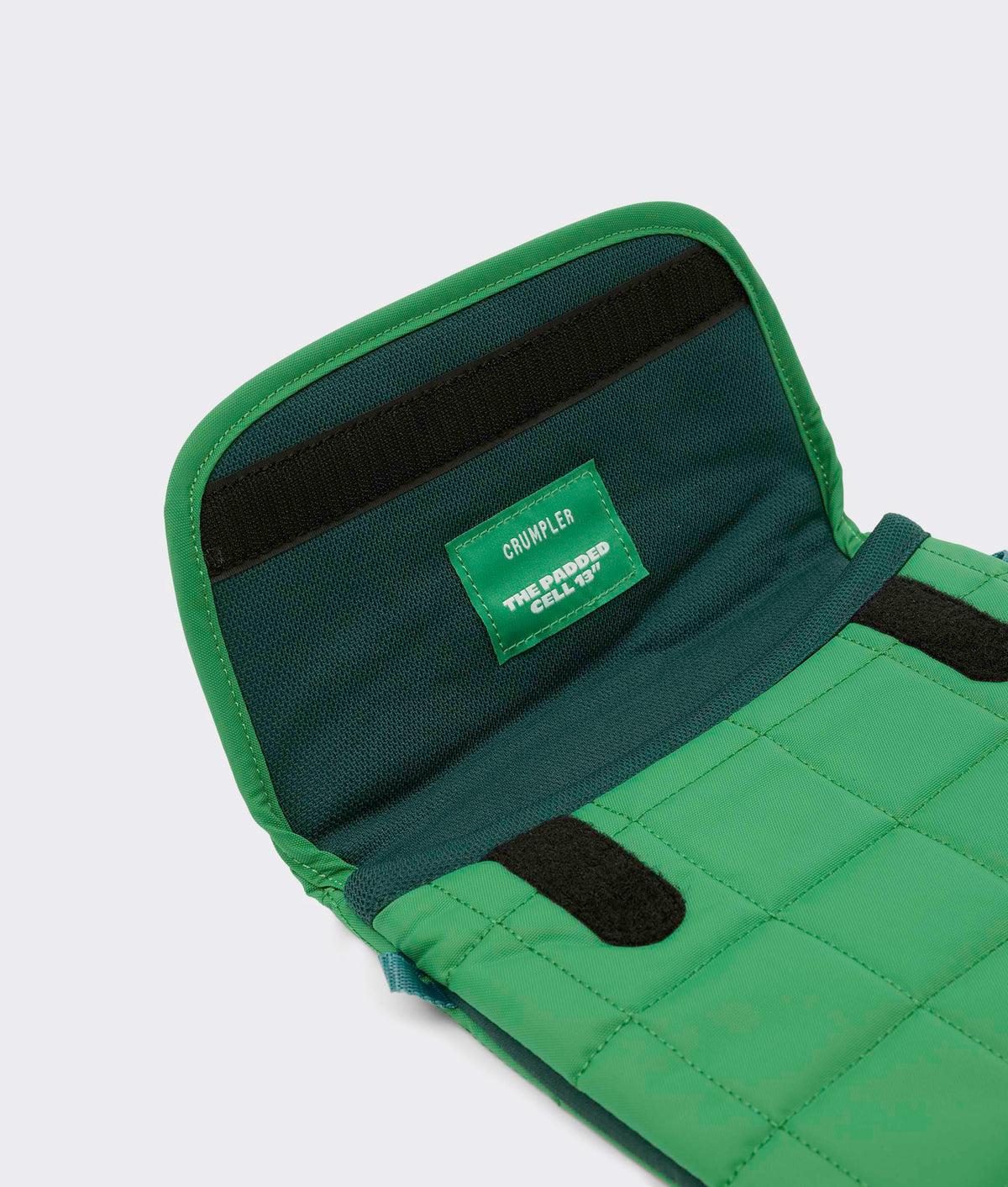 | Colour: Astroturf
