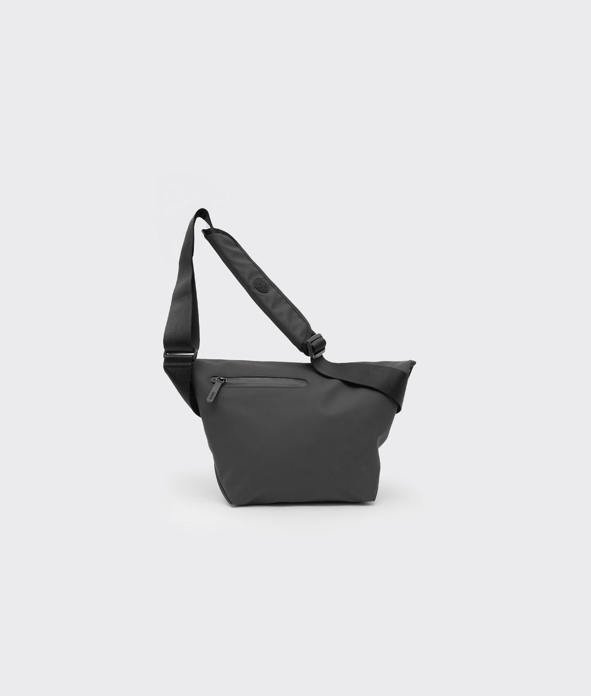 | Colour: Black