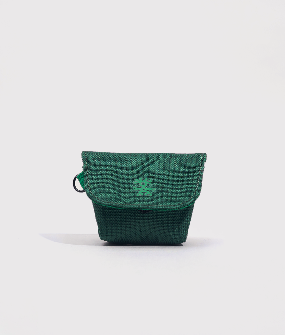 | Colour: Green