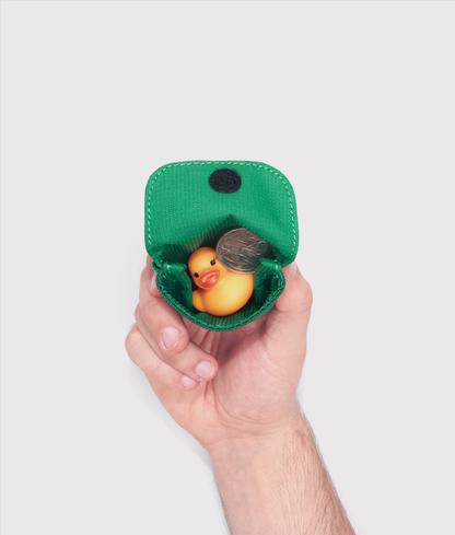 | Colour: Green