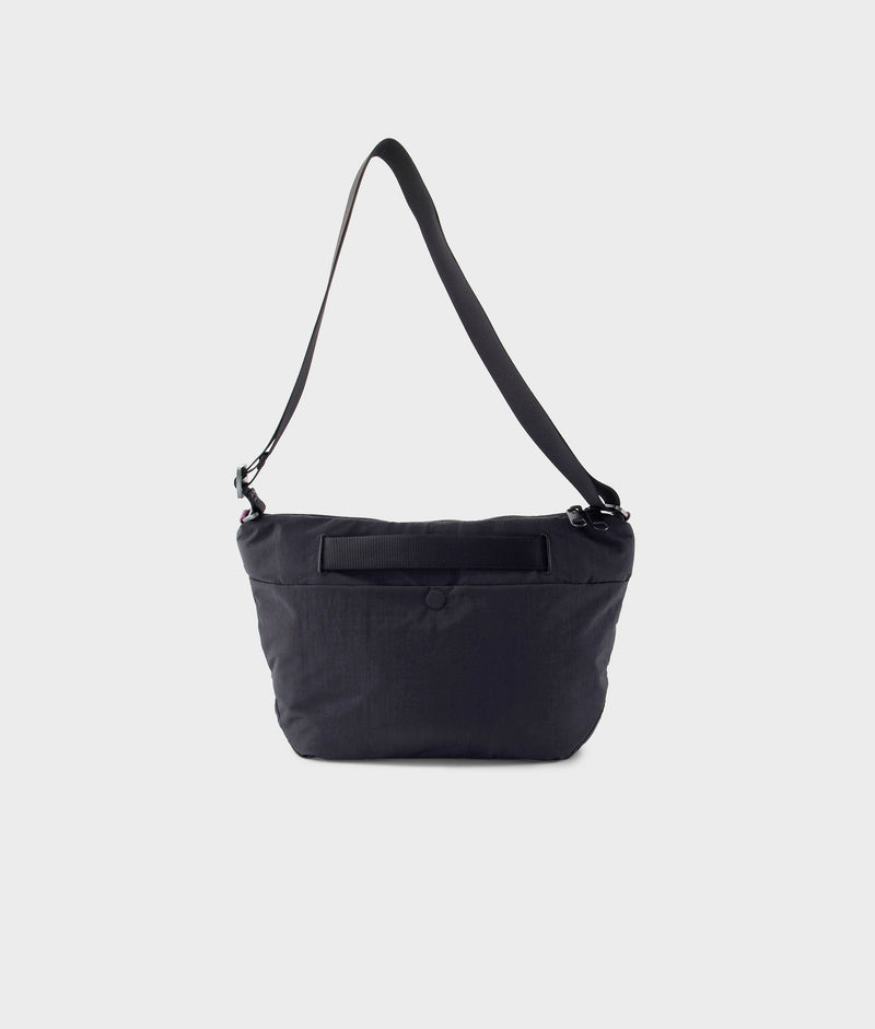 | Colour: Black